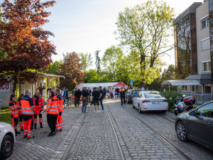 FOTOGALERIE: Pomoc na druhou. V Olomouci darovali krev záchranáři, hasiči, policisté i vojáci