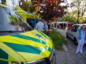 FOTOGALERIE: Pomoc na druhou. V Olomouci darovali krev záchranáři, hasiči, policisté i vojáci