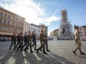 FOTOGALERIE: V Olomouci poprvé proběhla přehlídka vojenských čestných stráží DrillFest