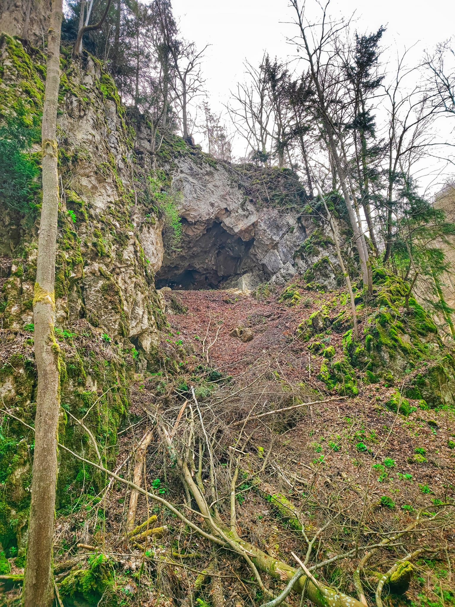 FOTOGALERIE: Macocha není jen propast, ale také vyhlídky a skalní útvary