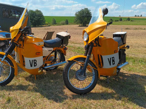 FOTOGALERIE: Bojová technika, jeepy, obrněnce, vozidla pěchoty, ale i tanky a letadla v Drahanech