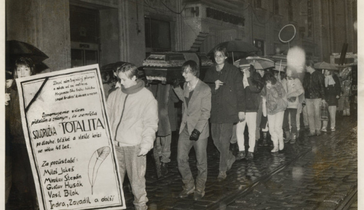 FOTOGALERIE: Sametová revoluce v Olomouci