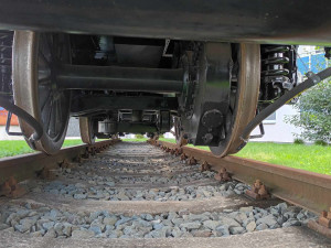 FOTOGALERIE: Přerovská firma Českomoravská železniční opravna zachránila unikátní stroj