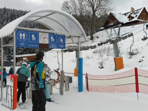 FOTOGALERIE: Snowpark na Paprsku má nové bezpečné překážky