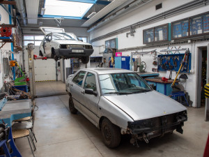 FOTOGALERIE: Sigmundova střední škola strojírenská v Lutíně vzdělává už 90 let