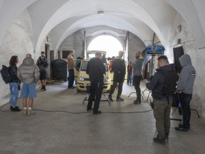 FOTOGALERIE: V centru Olomouce se natáčely kaskadérské scény filmu Když se zhasne