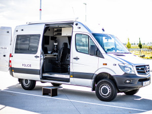 FOTOGALERIE: Na hokejovém stadionu vypukne velká policejní akce