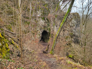 FOTOGALERIE: Adamov na Blanensku. Výhledy z rozhledny, několik jeskyní, historie železářství