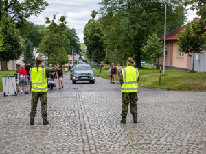 FOTOGALERIE: Den otevřených dveří v armádním areálu v Přáslavicích nabídl akční i statické ukázky