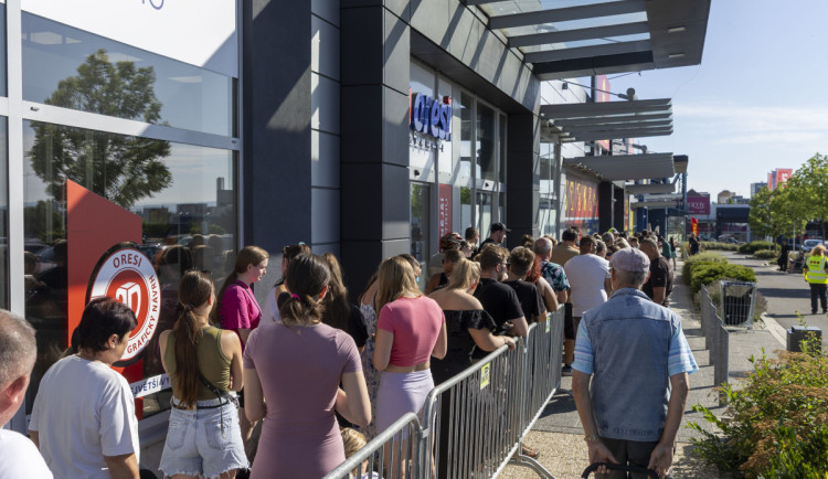 FOTOGALERIE: V nákupní zóně na okraji Olomouce funguje nová prodejna Lidl Outlet