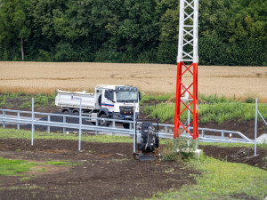 FOTOGALERIE: Rekonstrukce i nová stavba. D35 mezi Olomoucí a Litovlí prochází změnou