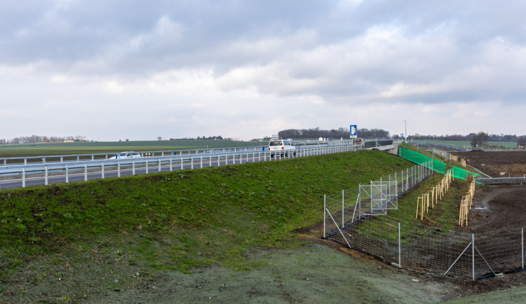 FOTOGALERIE: Nová D35 u Olomouce se otevírá do plného provozu