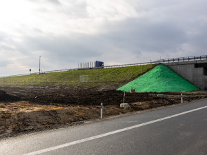 FOTOGALERIE: Nová D35 u Olomouce se otevírá do plného provozu