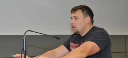 Muž, který připravil lidi o domy