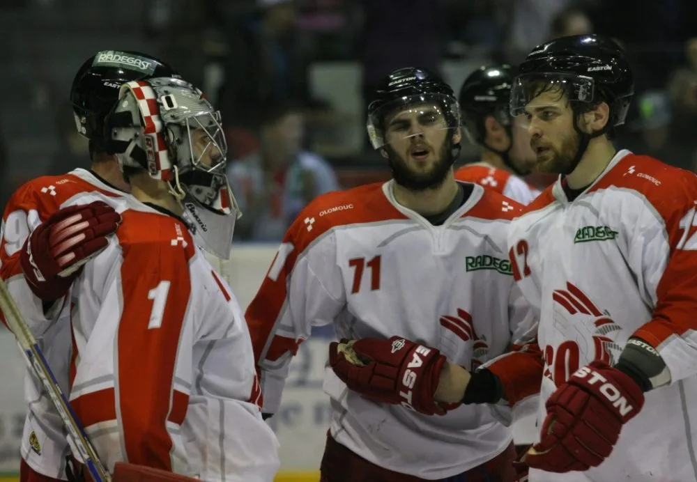 Domácí hokejisté se v pátek opravdu nadřeli. Foto: HC Olomouc/ Hana Vítková