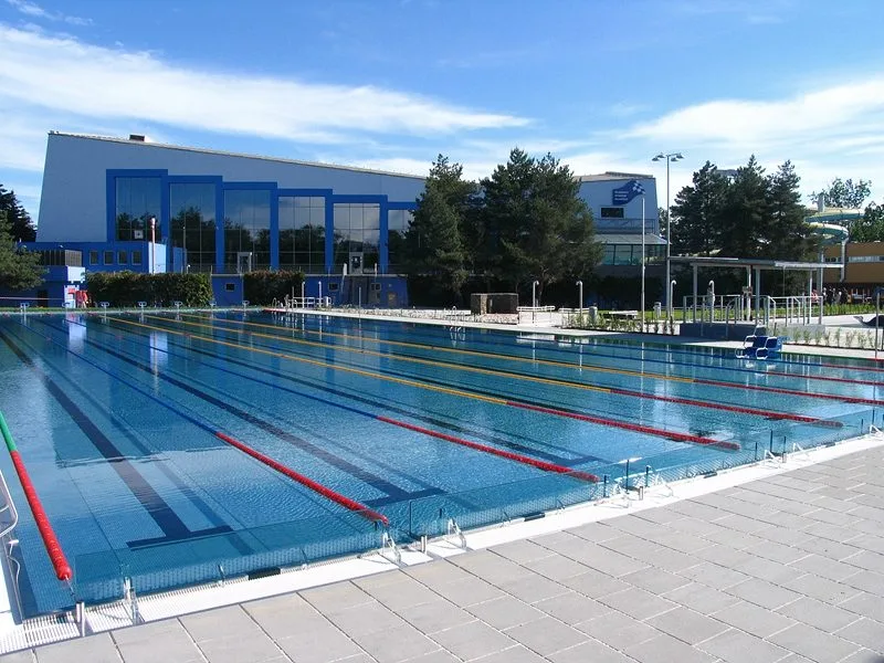 letní bazén olomouc - zdroj www.olterm.cz