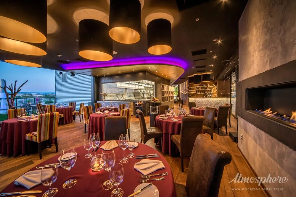 interiér atmosphere restaurant