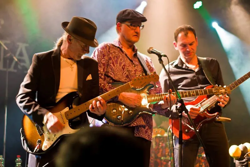 The Magic of Santana přenese diváky na koncert slavného Carlose Santany