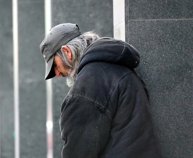 Jaké to je, být olomouckým bezdomovcem? Vyzkoušet si to můžete už dnes