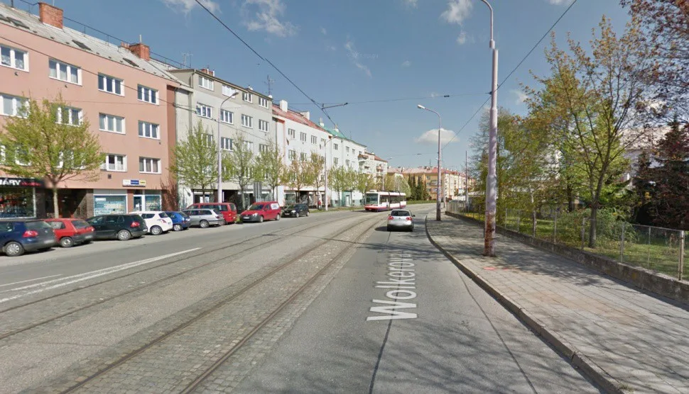 Uzavřela se ulice Wolkerova, opravy potrvají téměř měsíc a půl. Jaké přinesou omezení?
