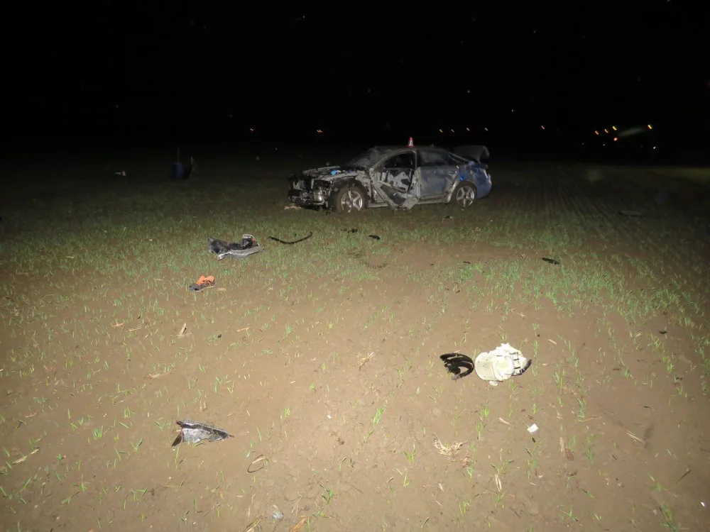 Opilý muž nezvládl u Sudkova své auto, s těžkými zraněními byl převezen do nemocnice