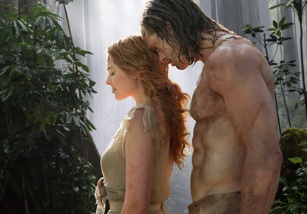 RECENZE: Nenáročným divákům a milovnicím vypracovaných mužských těl se bude nový Tarzan líbit