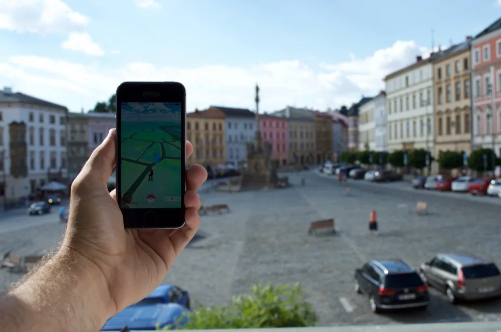 Pozor na to, kam šlapete, olomoucké ulice jsou plné Pokémonů