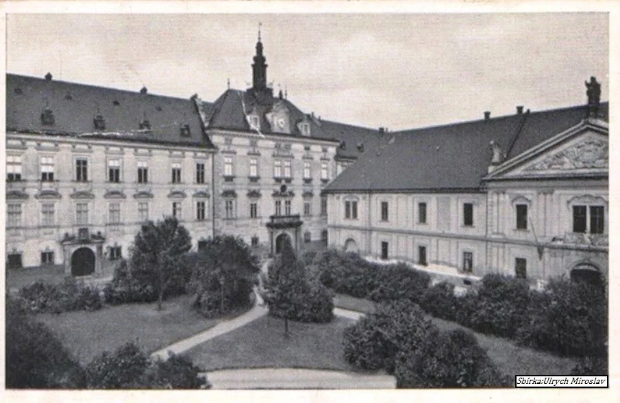 Arcibiskupský palác