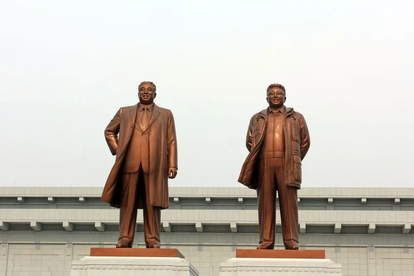 KOMENTÁŘ: Inspirujme se Severní Koreou: Prezident je nejlepší!
