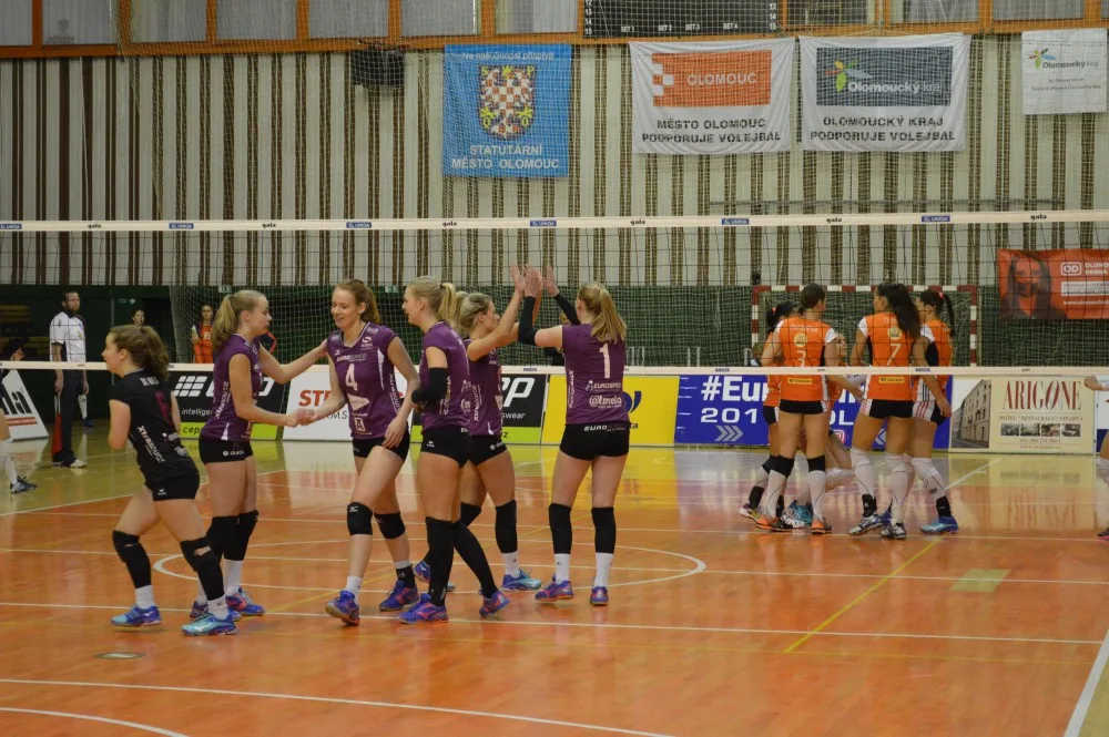 Olomoučanky porazily svého nizozemského soupeře hladce 3:0, v dalším kole je čeká daleká Kazaň