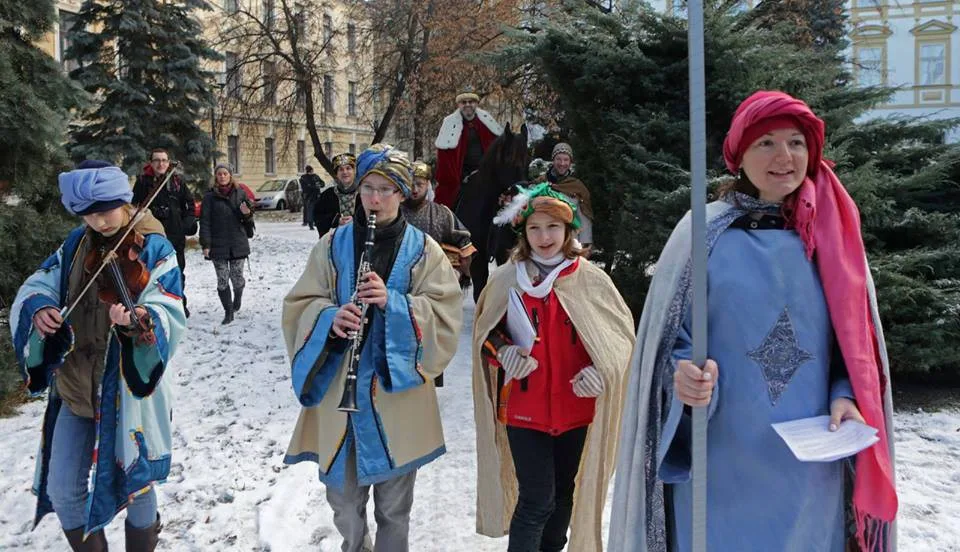 V pátek vyrazí na významné městské a krajské instituce Kašpar, Melichar a Baltazar