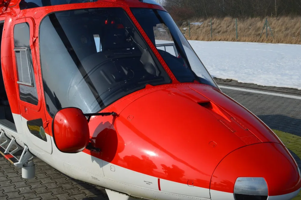 FOTO/VIDEO: Záchranáři mají náhradní helikoptéru, dnes ji představili novinářům