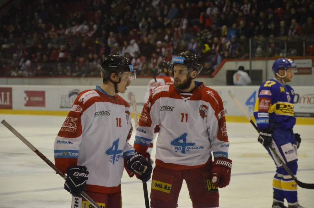 SPORT V OLOMOUCI: Finále ženského volejbalového poháru nebo hokejový boj o play-off