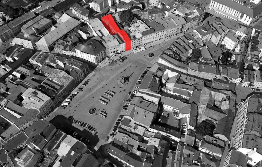 Na místě bývalé prodejny na Dolním náměstí vznikne kulturní centrum. Bude tam divadlo i kavárna