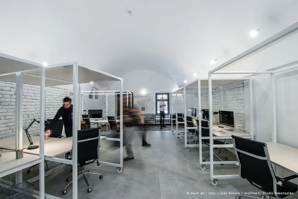 FOTO: V areálu olomoucké Podkovy vzniklo coworkingové centrum Vault 42