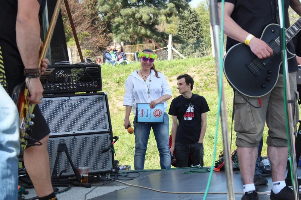FOTO: Korunní pevnůstka rozkvetla láskou. Májové slavnosti se v krásném počasí opravdu vydařily