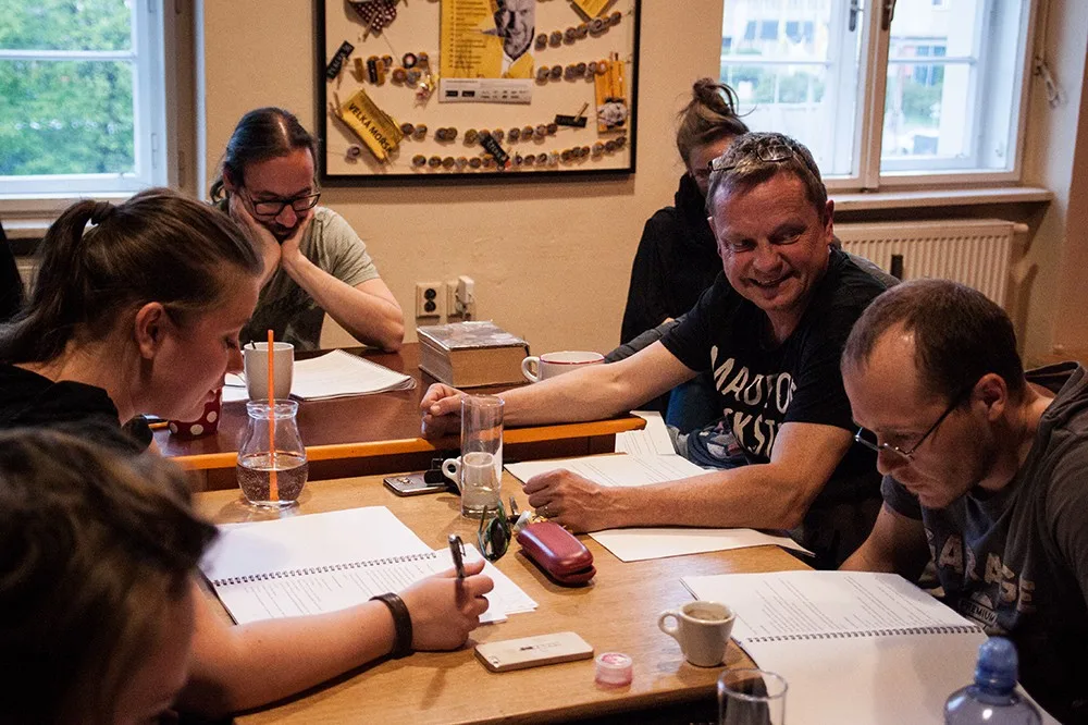 Herci Divadla Tramtarie začali zkoušet slavnou Annu Kareninu. Je to zatím nejnáročnější projekt divadla