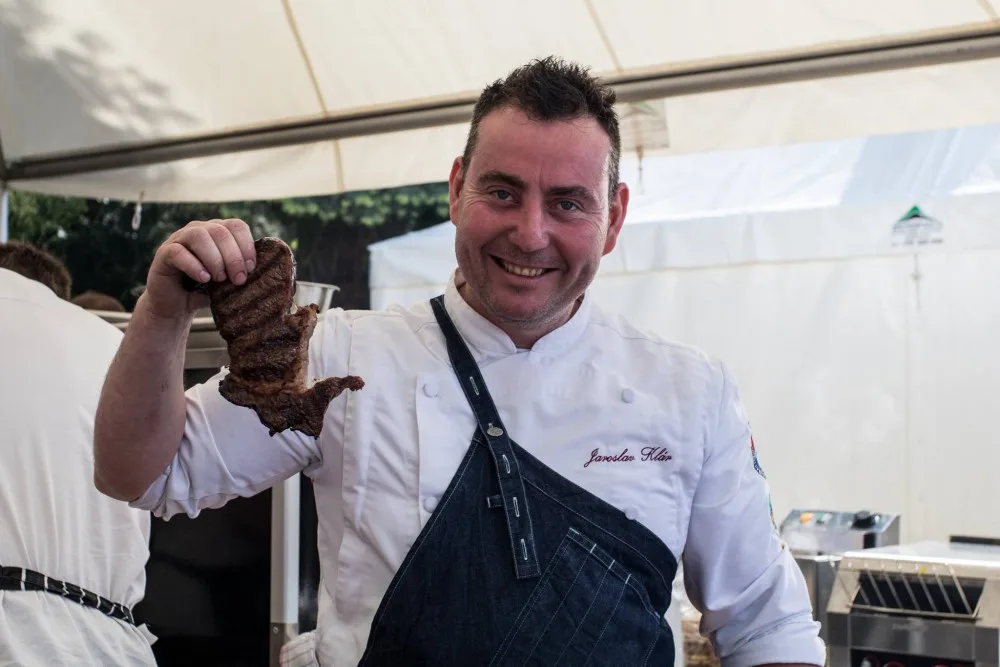 Na letošní Garden Food Festival přišlo na dvanáct tisíc lidí, nezastavila je bouřka ani déšť