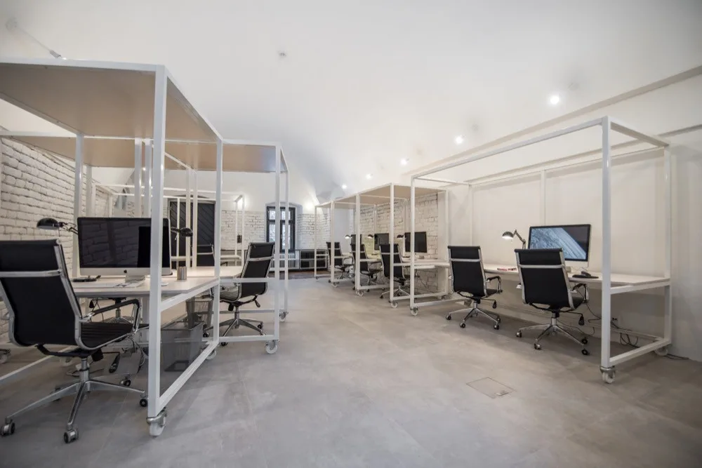 FOTO: V Olomouci slavnostně otevřelo coworkingové centrum Vault 42, nakoukněte dovnitř