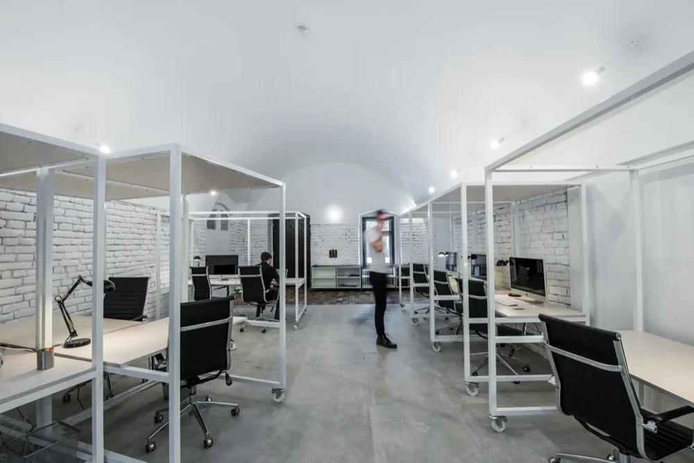 FOTO: V Olomouci slavnostně otevřelo coworkingové centrum Vault 42, nakoukněte dovnitř