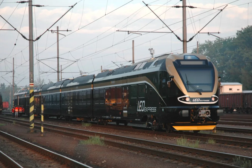 Oprava poškozeného vlaku Leo Express potrvá měsíce