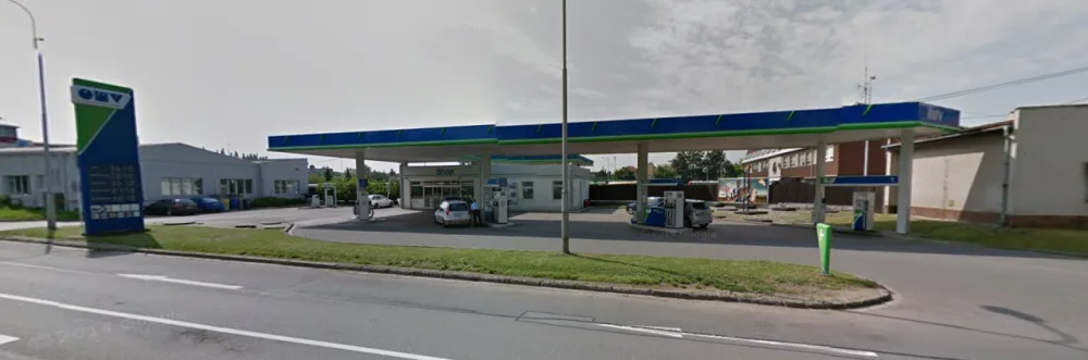 Benzina na ulici Ladova
