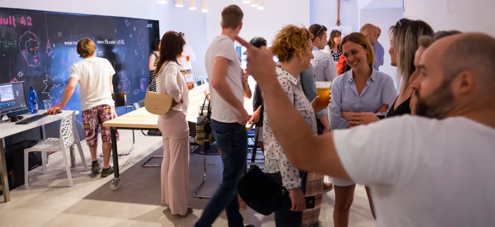 Vault 42 zve na čtvrteční Business coffee i další akce v červenci