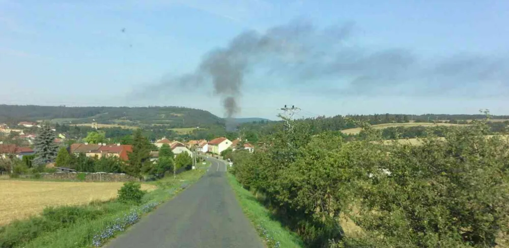 V Otaslavicích hořela střecha rodinného domu