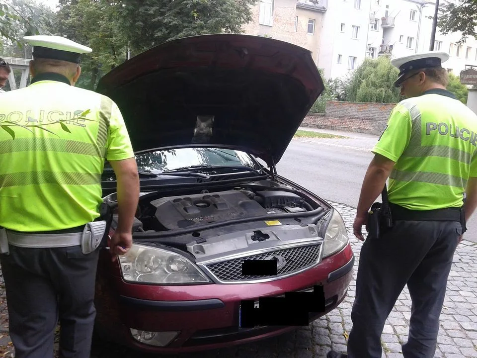 Policisté se v Olomouci zaměřili na taxikáře. Přestupky se týkaly hlavně technických stavů vozidel