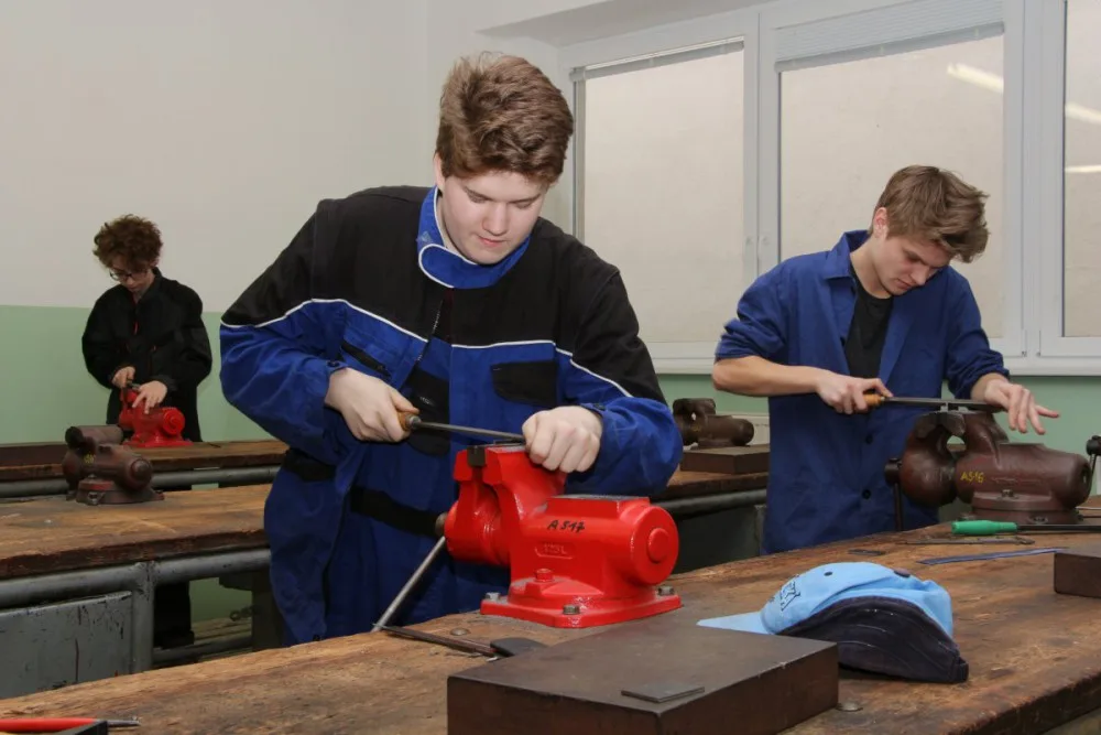 Olomoucký kraj podpoří stipendiem studenty učebních a maturitních oborů