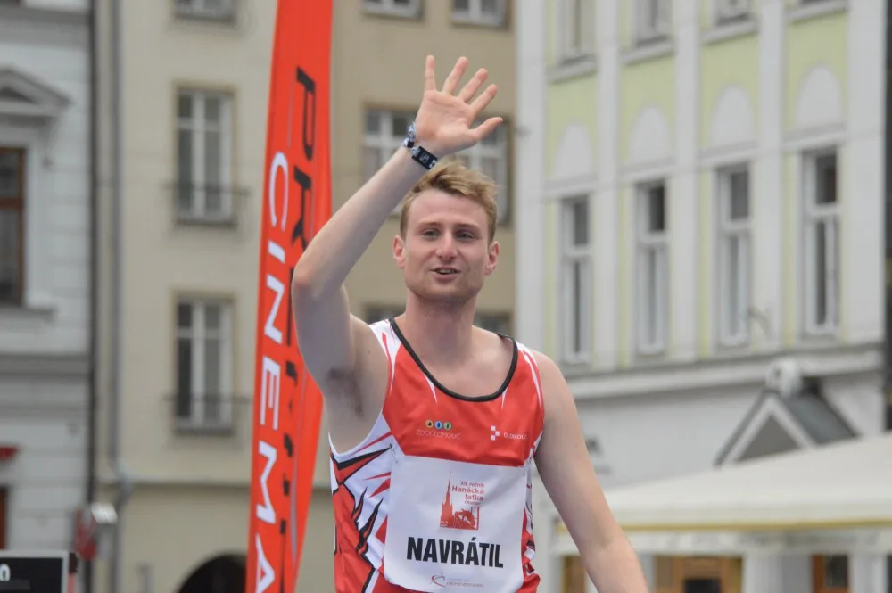 FOTOGALERIE: Dvanáctý ročník Hanácké laťky na Horním náměstí tentokrát Bába nevyhrál