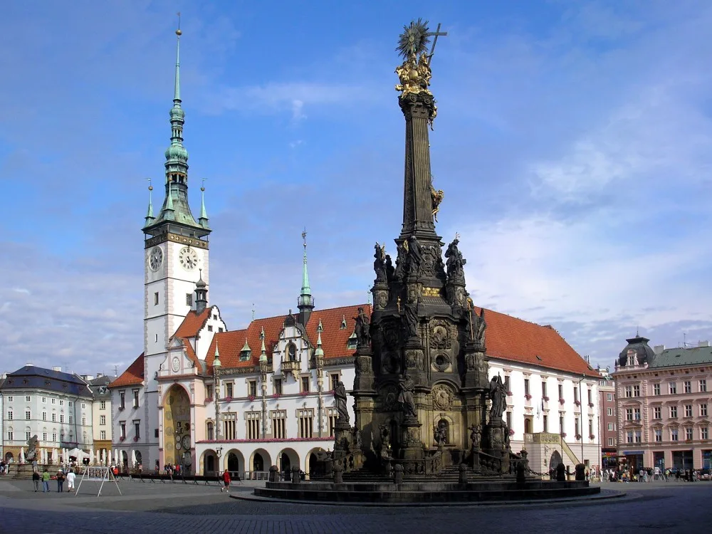Dnes nás čeká den bez aut. Na Horní náměstí se autem nedostanete