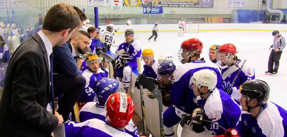 Nově vzniklý hokejový univerzitní tým University Shields vyhrál hned v prvním zápase, porazil 5:0 Brno