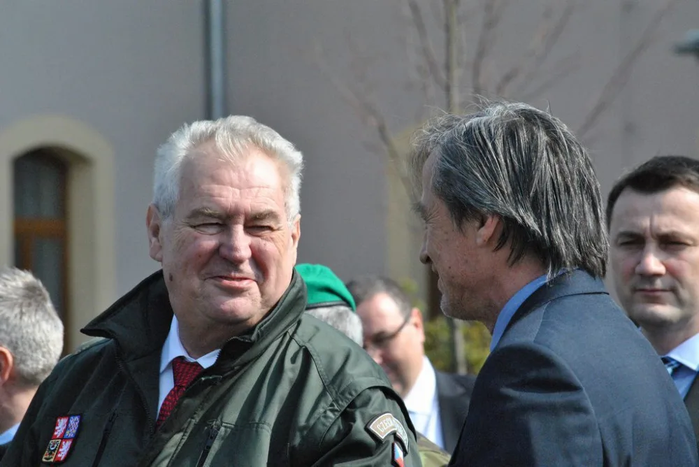 Miloš Zeman (vlevo)